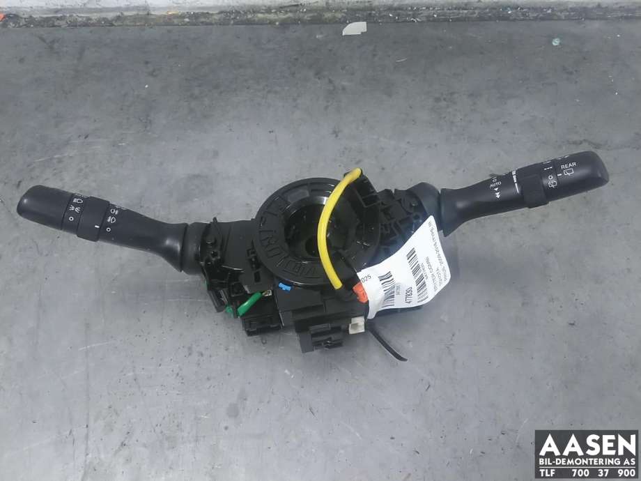 Bryter combi til Toyota Prius, 2009-2016 (Type III) (COMBI) (COMBI) (8414042111)