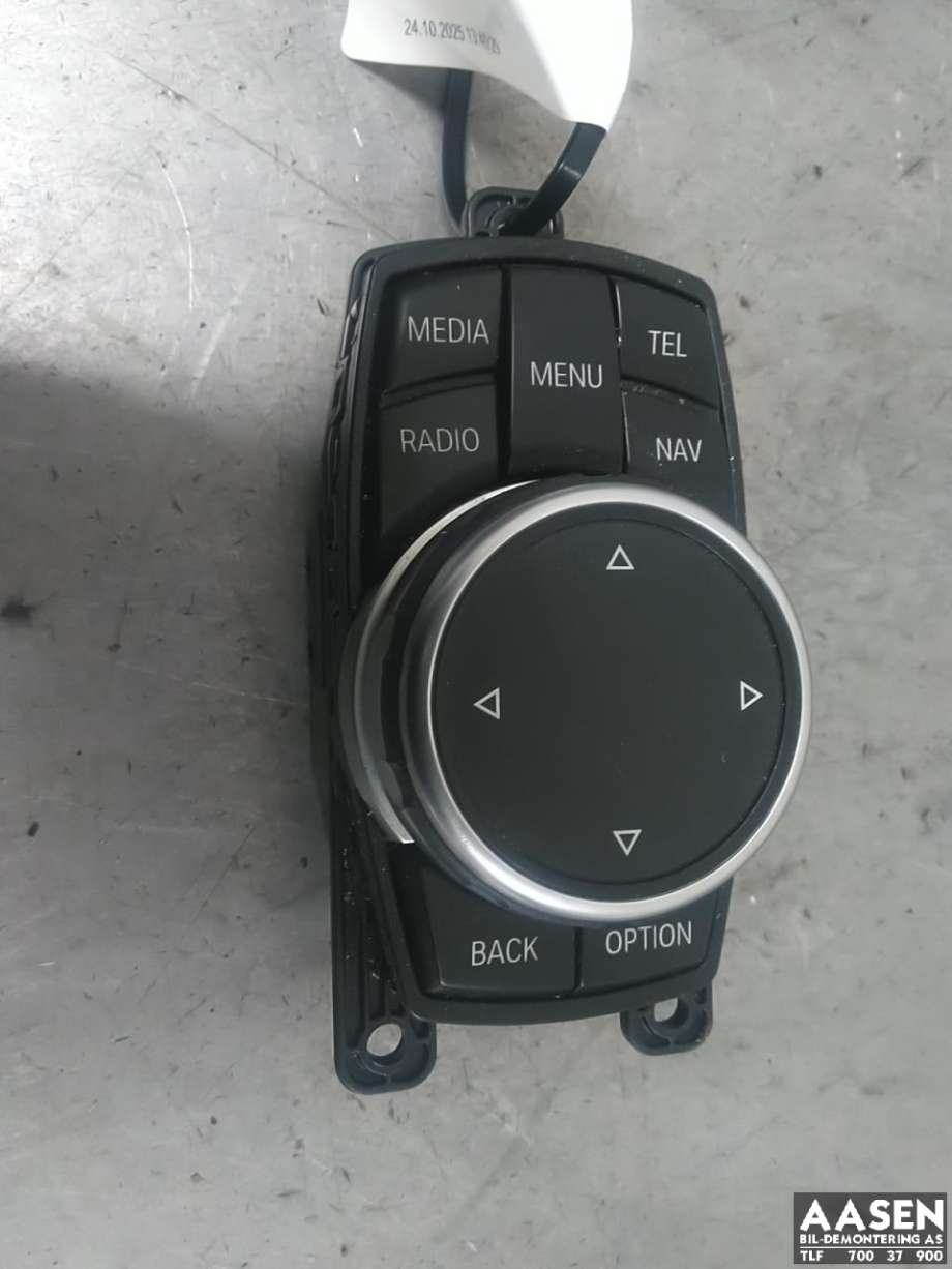 Bilstereo navigasjon betjeningspanel til BMW 2-Serie, Active/Gran Tourer 2014-->> (F45/F46) (F45/F46)