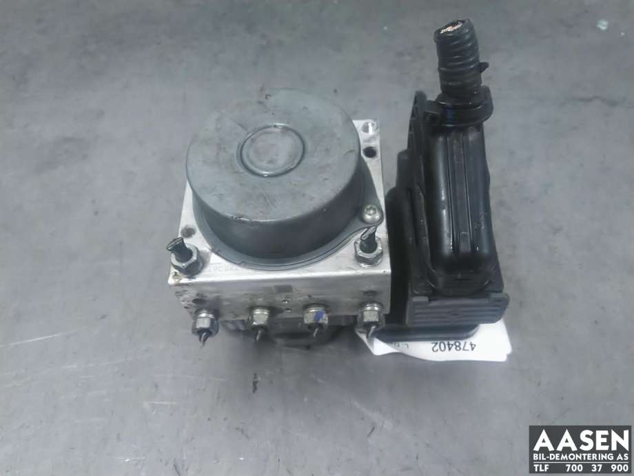ABS sentral til Toyota C-HR, 2016-->> (4405047060)