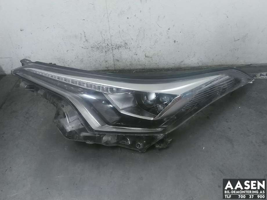Frontlykt venstre full-LED til Toyota C-HR, 2016-->> (81170F4070)