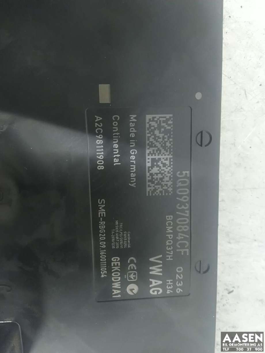 Styreenhet comfort (BCM) til VW Tiguan 2016-2020 (Type II, Fase 1)  (CONTINENTAL|5Q0 937 084 CG|5Q0 937 084 CF|)