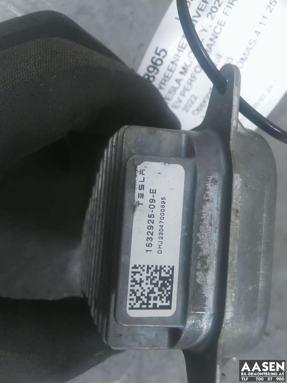 Styreenhet LED til Tesla Model Y 2021-2024 (Type I)  (1532925-03-C|1532925-09-E|)