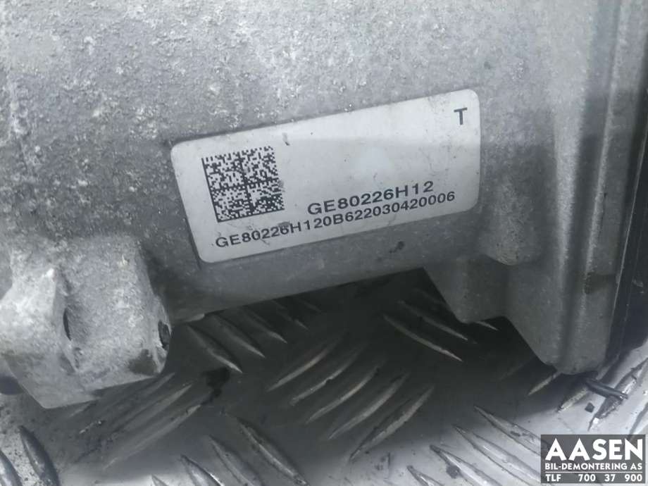 Tannstang elektrisk til Tesla Model Y 2021-2024 (Type I) (1044831-00-J|)