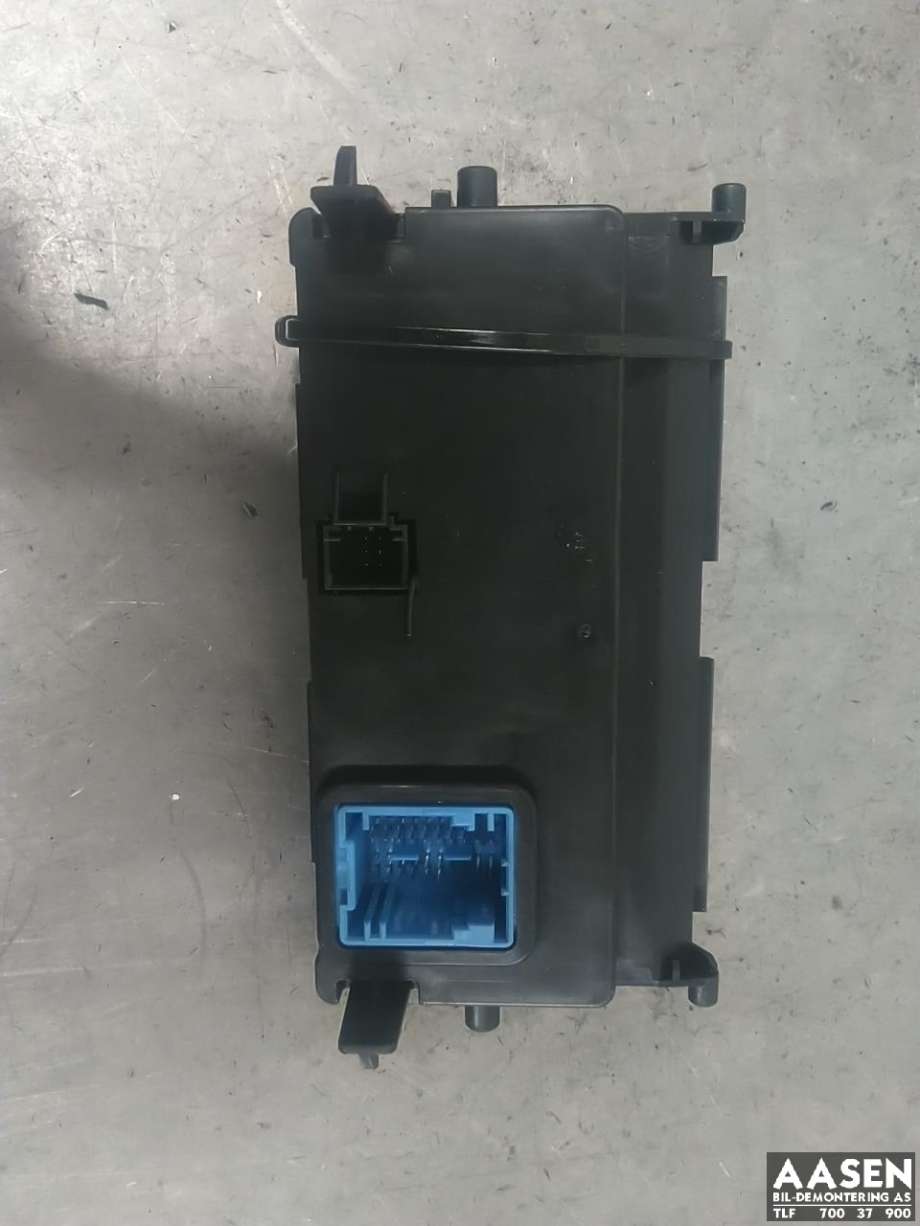 Styreenhet klima/aircondition til Citroën DS4 2011-2017 (9687606680|)