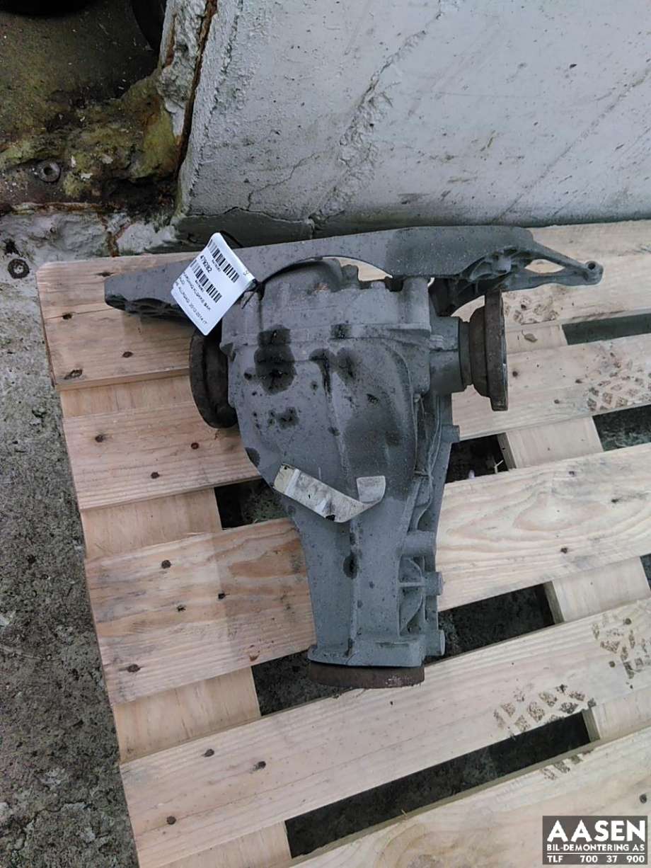Kardang klokke bak til Audi A6, Allroad, 2012-2014 (Type III, Fase 1) (C7) (C7) (0BC 500 043 N)