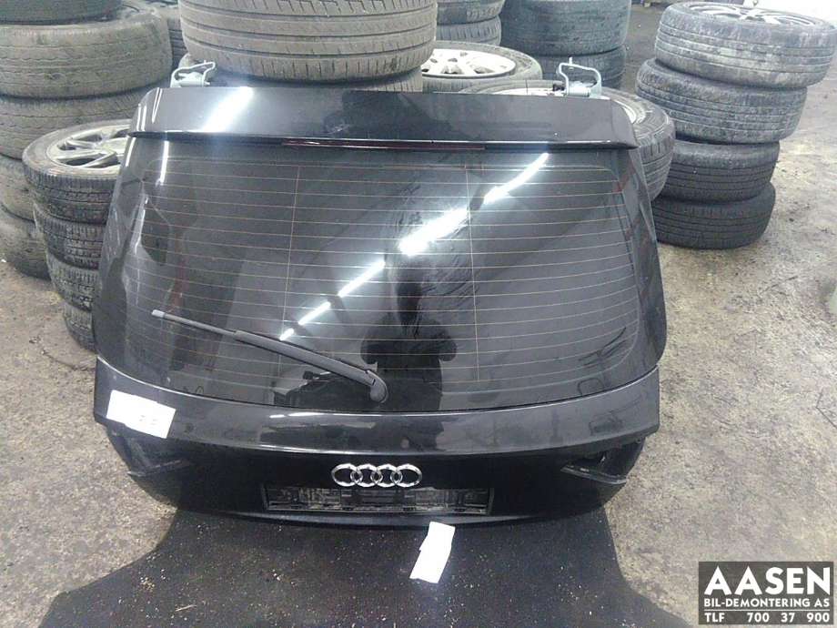 Bakluke stasjonsvogn til Audi A4 2007-2014 (Type IV) (B8) (B8) (8K9 827 023|)