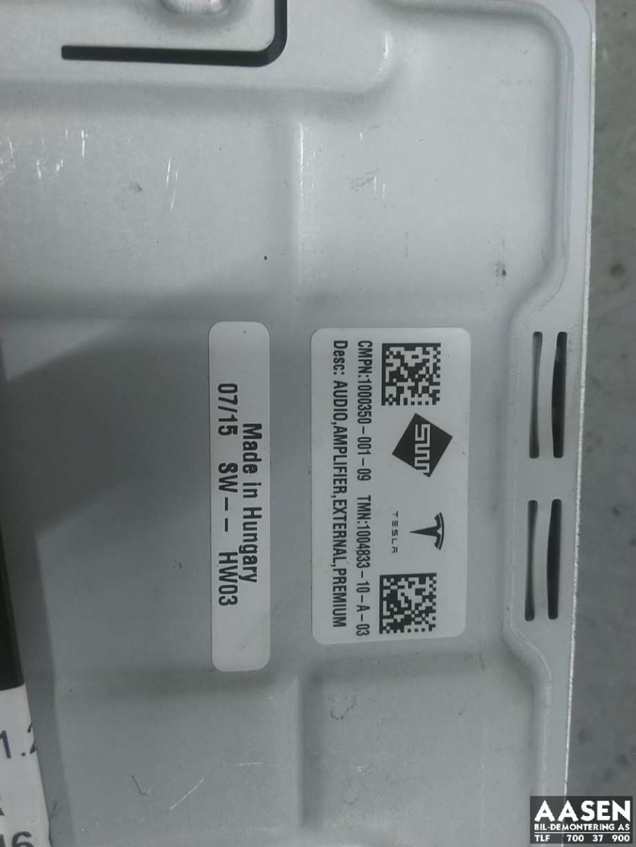 Bilstereo forsterker til Tesla Model S 2013-2016 (Fase 1) (1004833-10-A|)