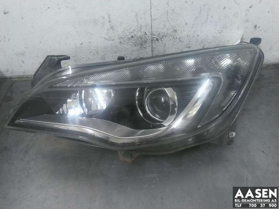 Frontlykt venstre xenon til Opel Astra J, 2010-2015