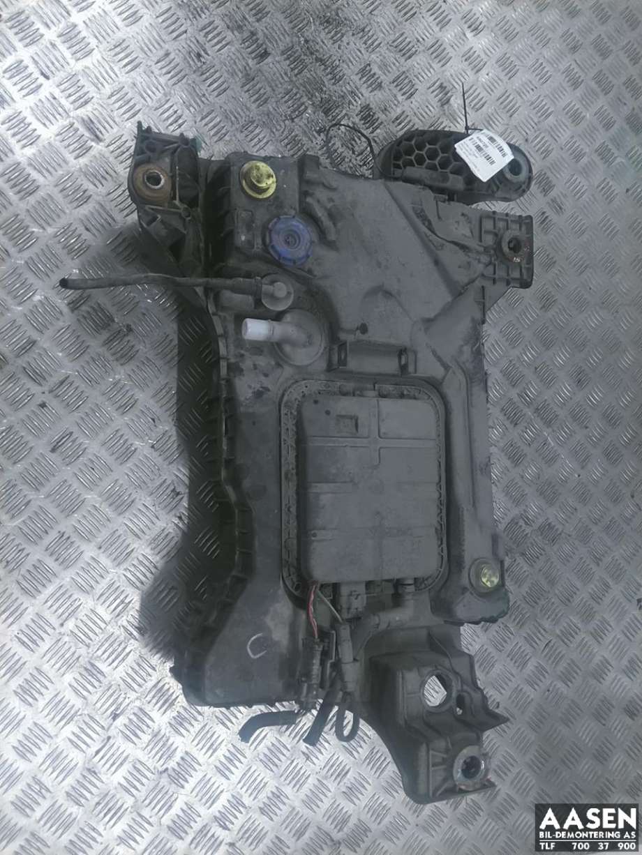 AdBlue tank til Peugeot 3008, 2016-->> (Type II)  (98 106 662 80)