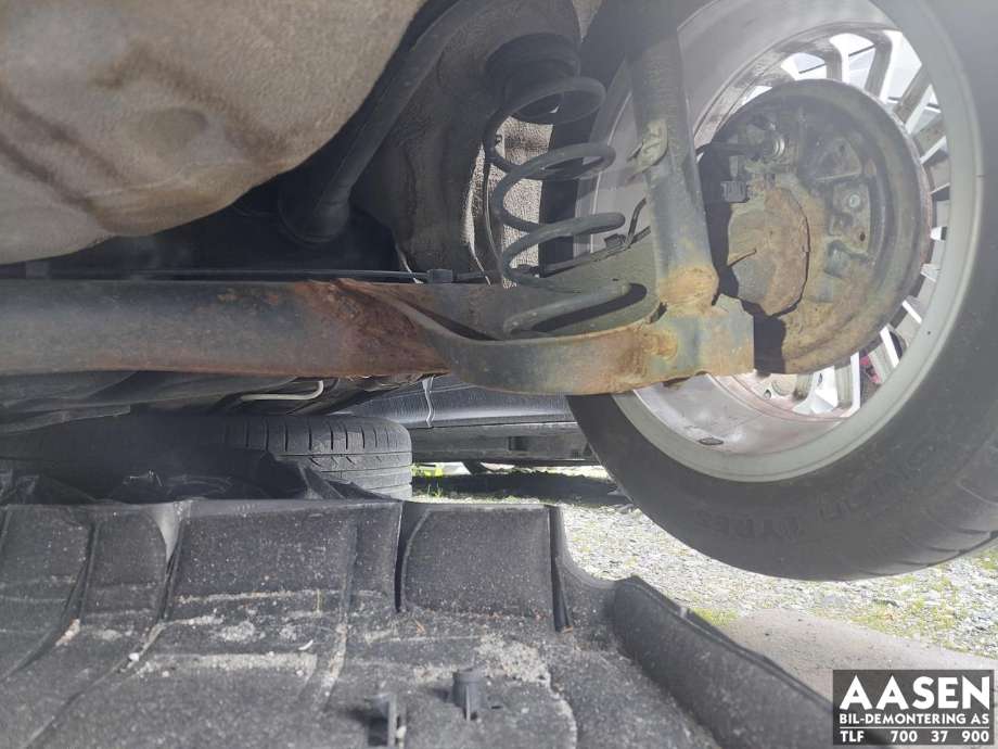 Bakaksel til VW Up 2012-2019  (1S0 500 051 A|)