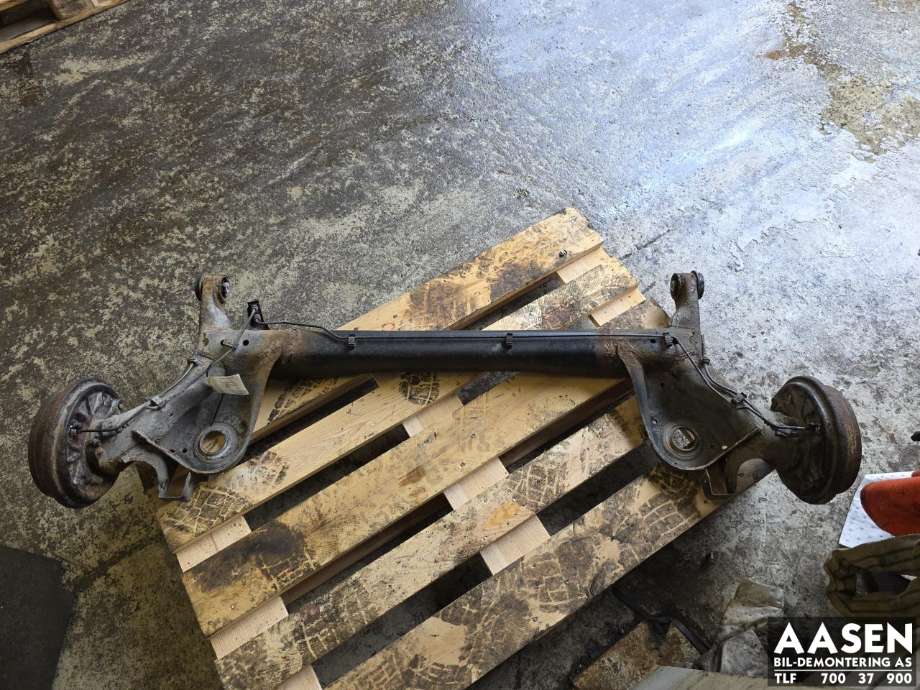 Bakaksel til VW Up 2012-2019  (1S0 500 051 A|)