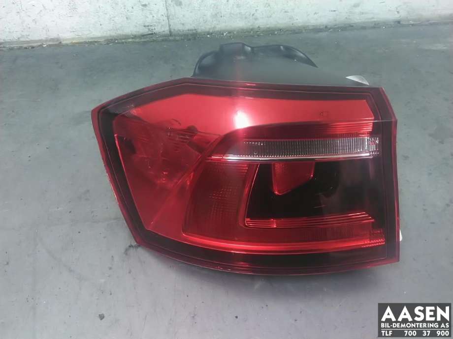 Baklykt venstre ytre til VW Golf Sportsvan 2014-2018 (510 945 095 AF|)