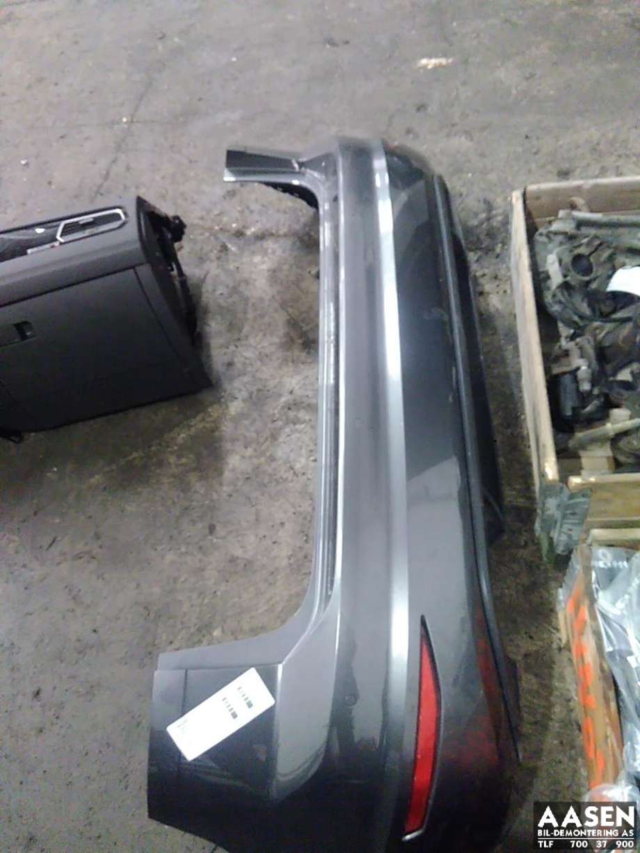Støtfanger bak til VW Golf Sportsvan 2014-2018 (510 807 417 J|)