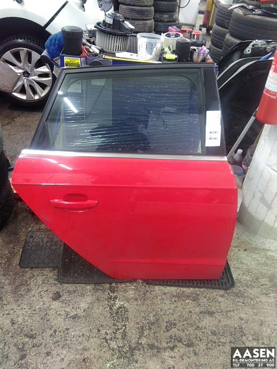 Dør høyre bak til Audi A3 2012-2016 (Type III, Fase 1) (8V4 833 052 B|8V4 833 052 E|)