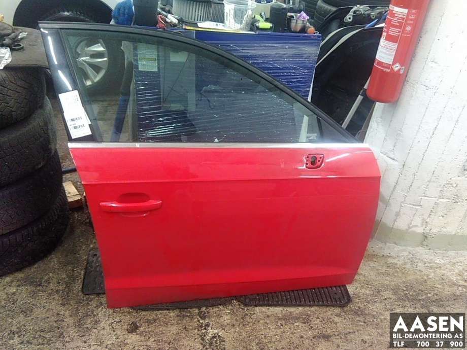 Dør høyre foran til Audi A3 2012-2016 (Type III, Fase 1) (8V4 831 052 B|8V4 831 052 E|)