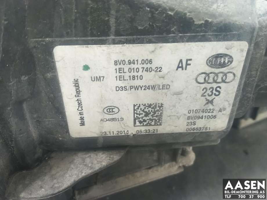 Frontlykt høyre xenon til Audi A3 2012-2016 (Type III, Fase 1)  (8V0 941 044|8V0 941 044 P|)