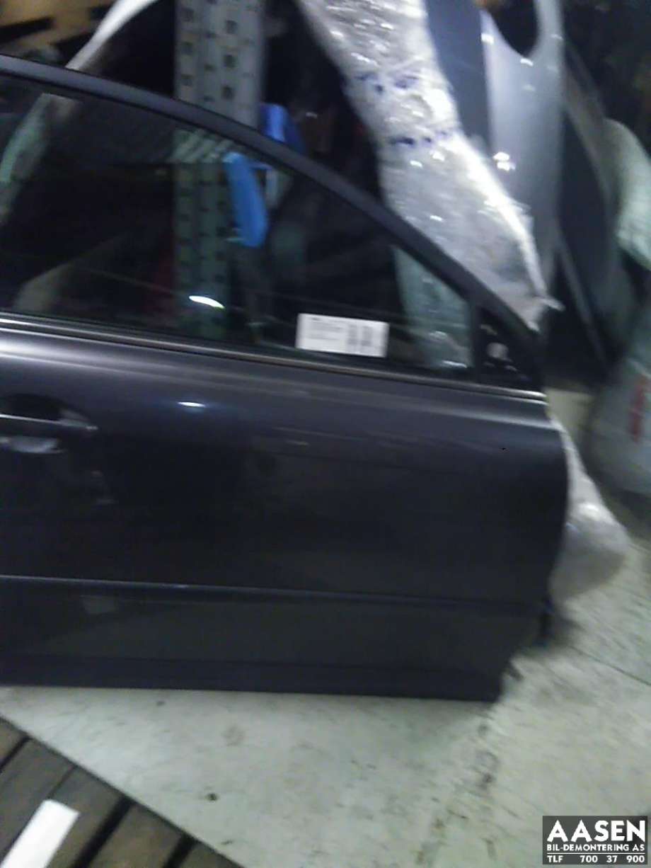 Dør høyre foran til Toyota Avensis, 2003-2008 (Type II)  (6786105050)