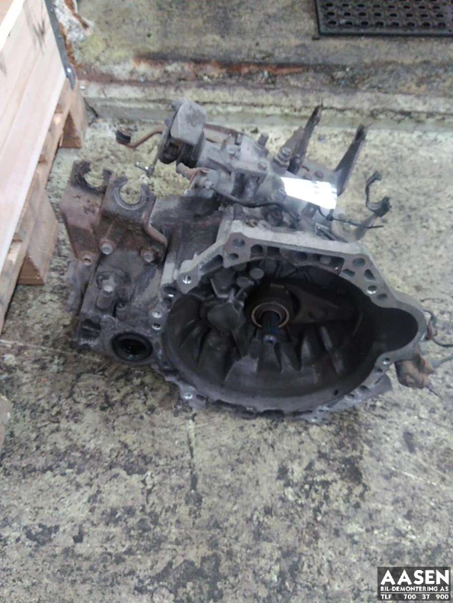 Girkasse manuell til Toyota Corolla, 2002-2007 (3030012A10)