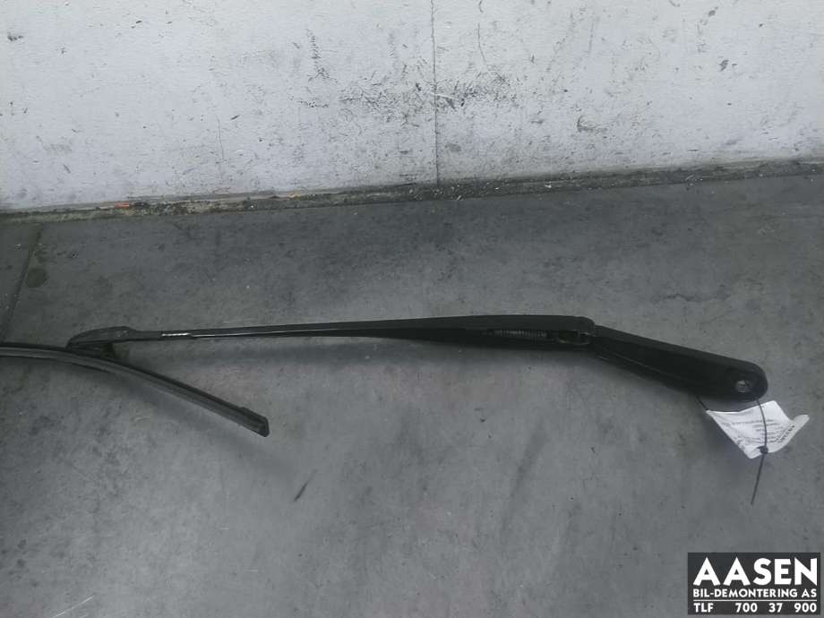 Viskerarm frontrute høyre til BMW 5-Serie, 2010-2017 (F10/F11) (F10/F11) 