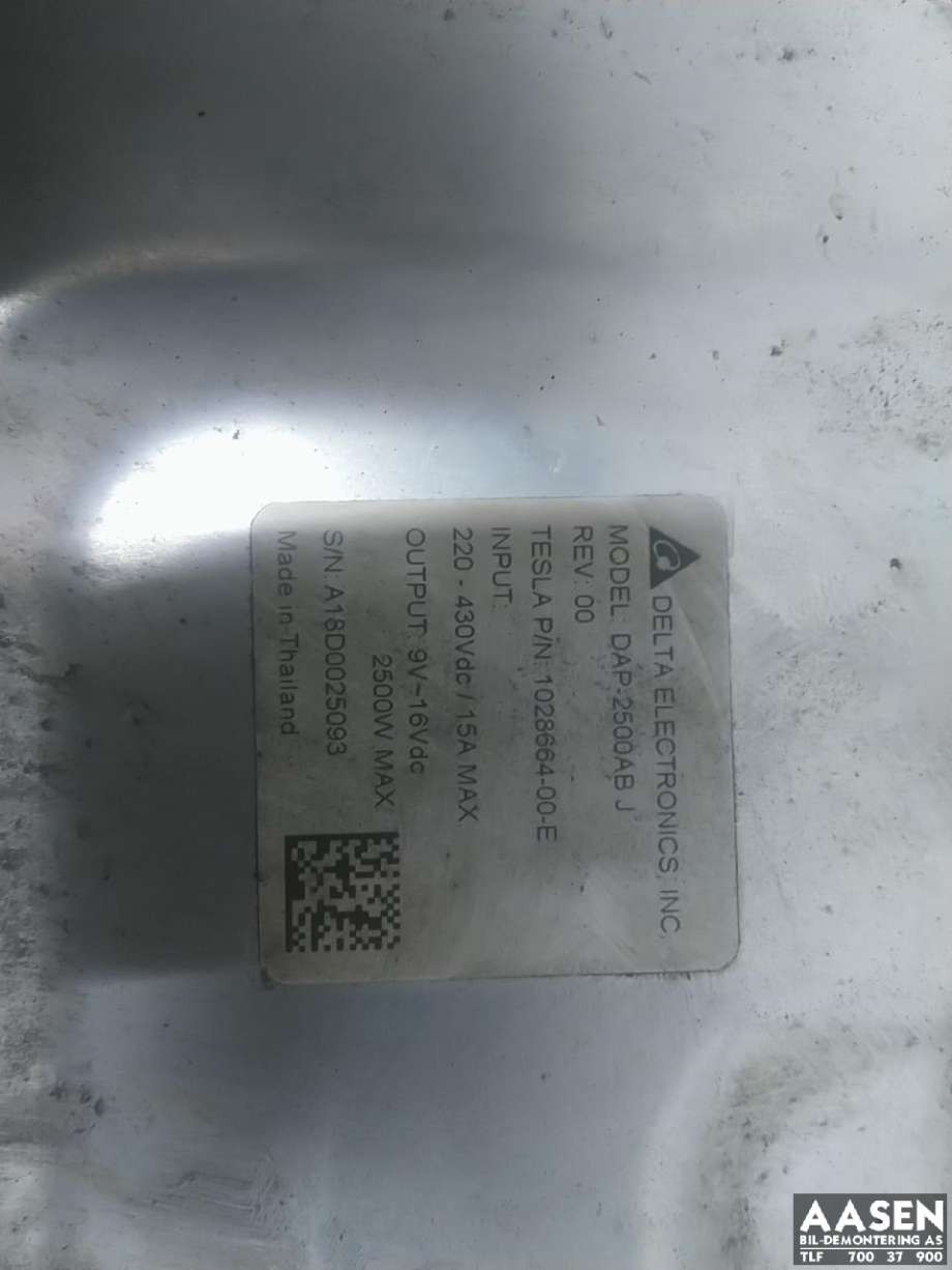 DCDC converter elbil til Tesla Model S 2016-2021 (Fase 2) (1028665-00-E|)