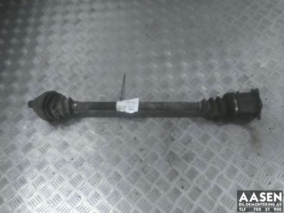 Drivaksel høyre foran, diesel/automat til VW Passat, 2011-2015 (B7) (B7) (1K0 407 272 TQ)