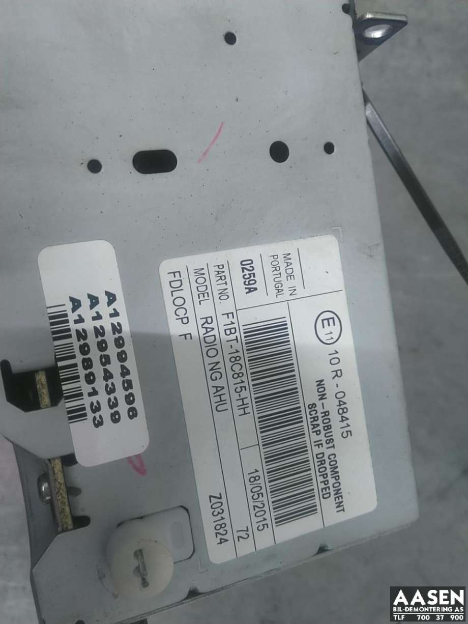 Bilstereo til Ford Transit 2014-->>