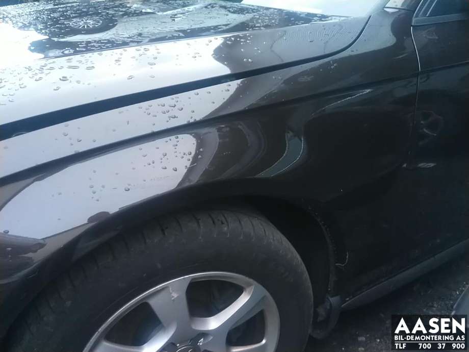 Skjerm venstre foran til Audi A4, 2007-2014 (Type IV) (B8) (B8) (8K0 821 105 A)