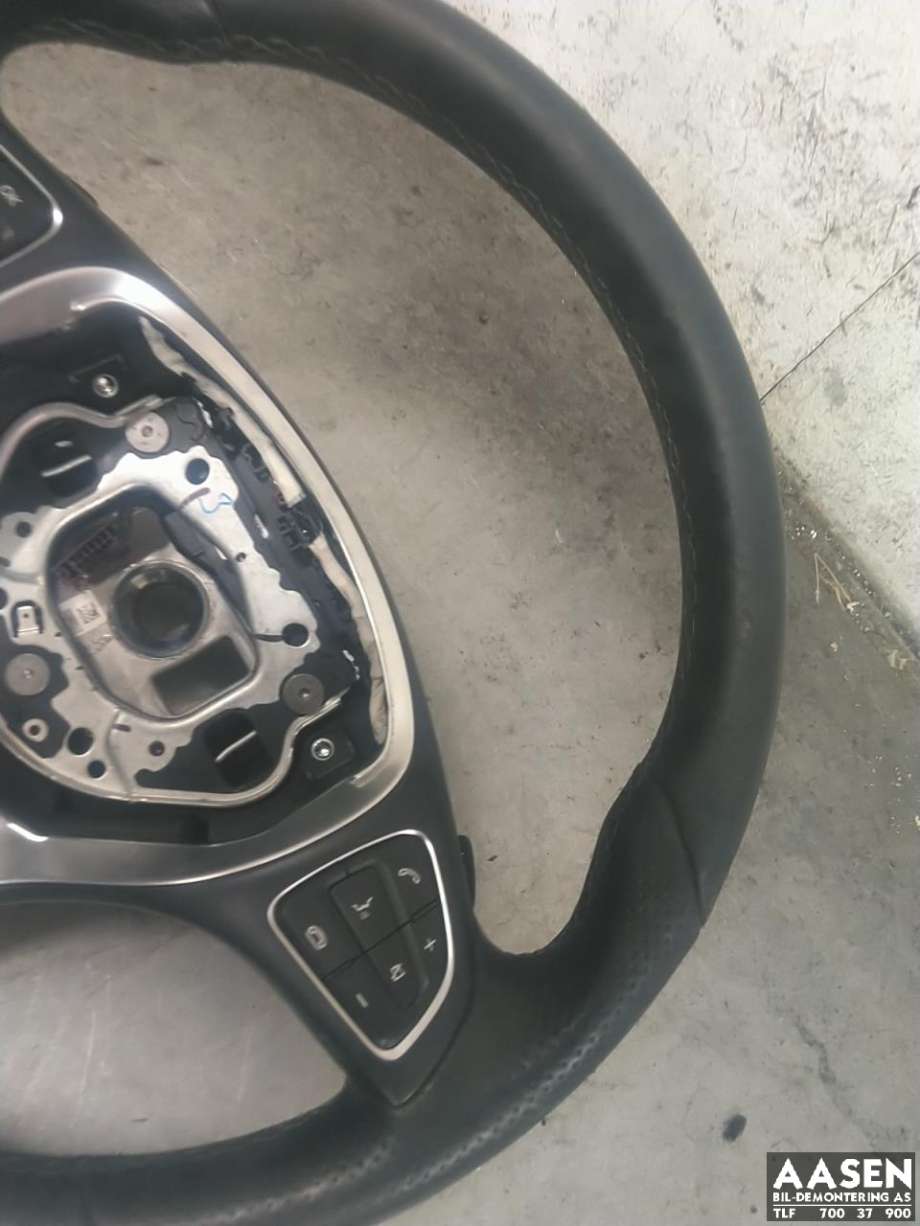 Ratt til Mercedes Vito 2014-->> (W447) (W447) (A 000 460 82 03|)