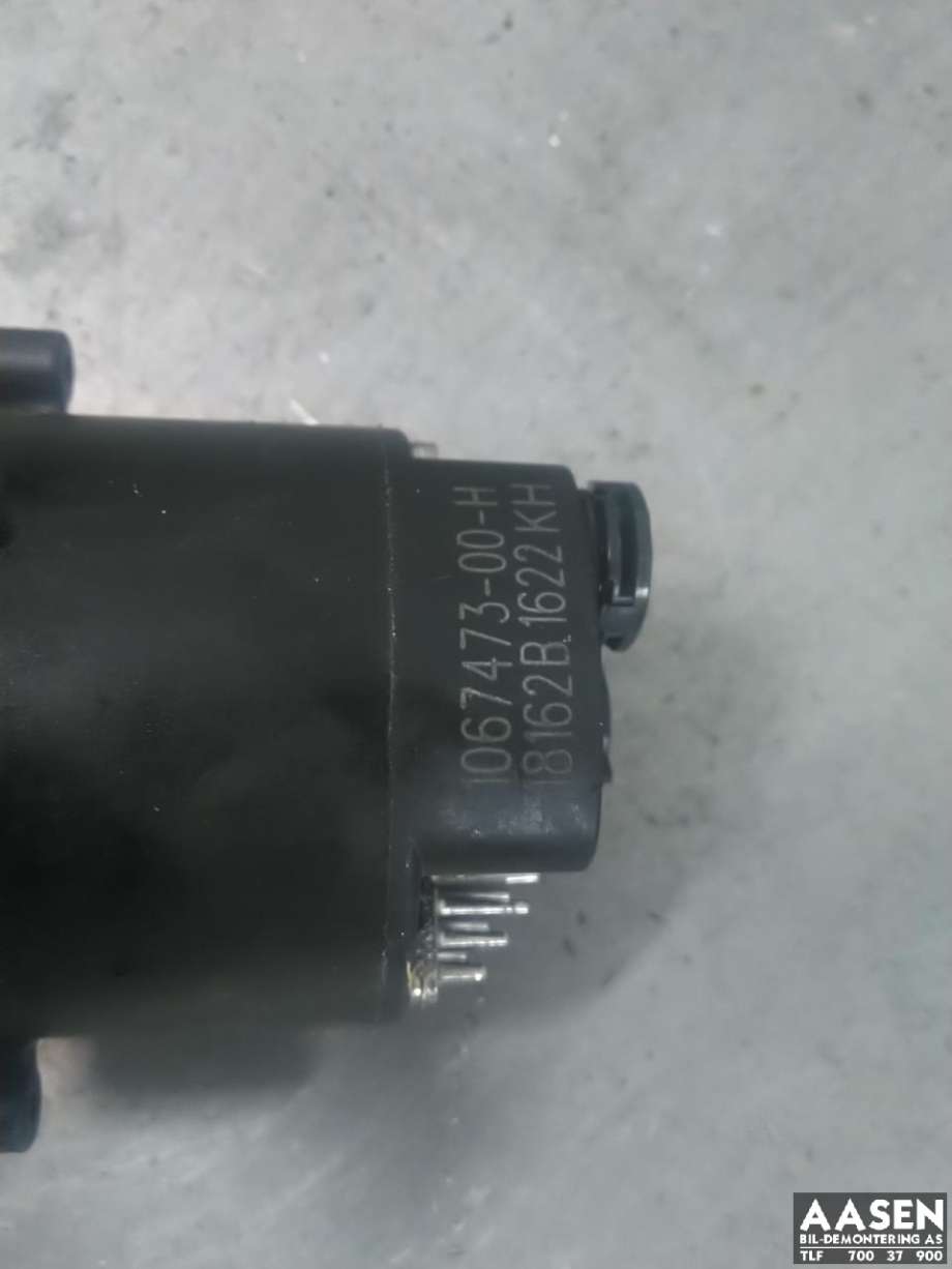 Vannpumpe elektrisk til Tesla Model S 2016-2021 (Fase 2)  (1067473-00-H|)