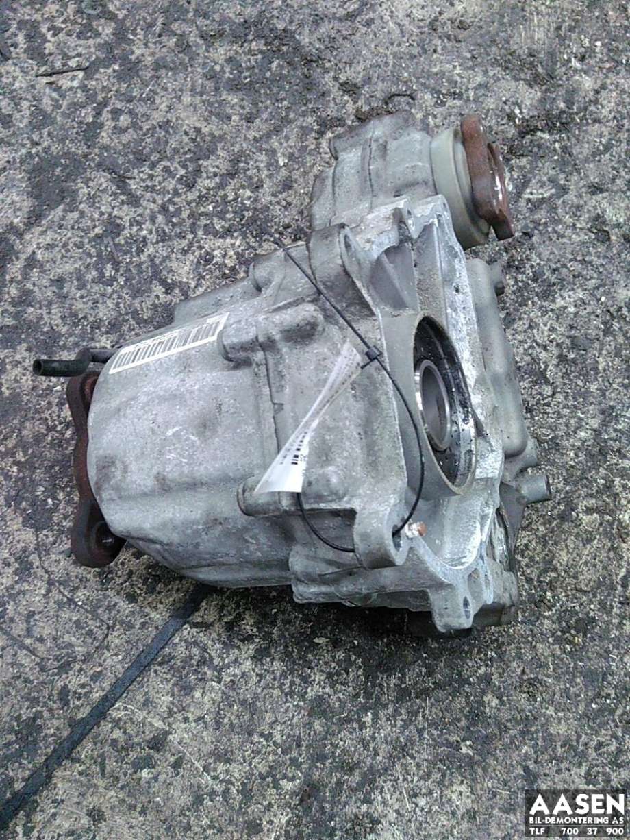 Girkasse 4WD fordelingskasse til BMW X1 2009-2015 (E84) (E84) (27 10 7 643 755|27 10 5 A37 1E9|27 10 5 A4A 085)