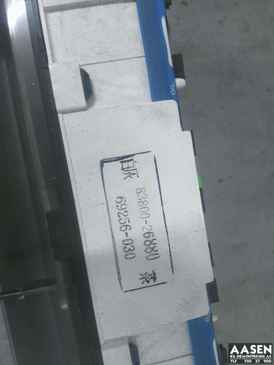 Instrumentpanel til Toyota Hiace 1996-2001 (Fase 1)  