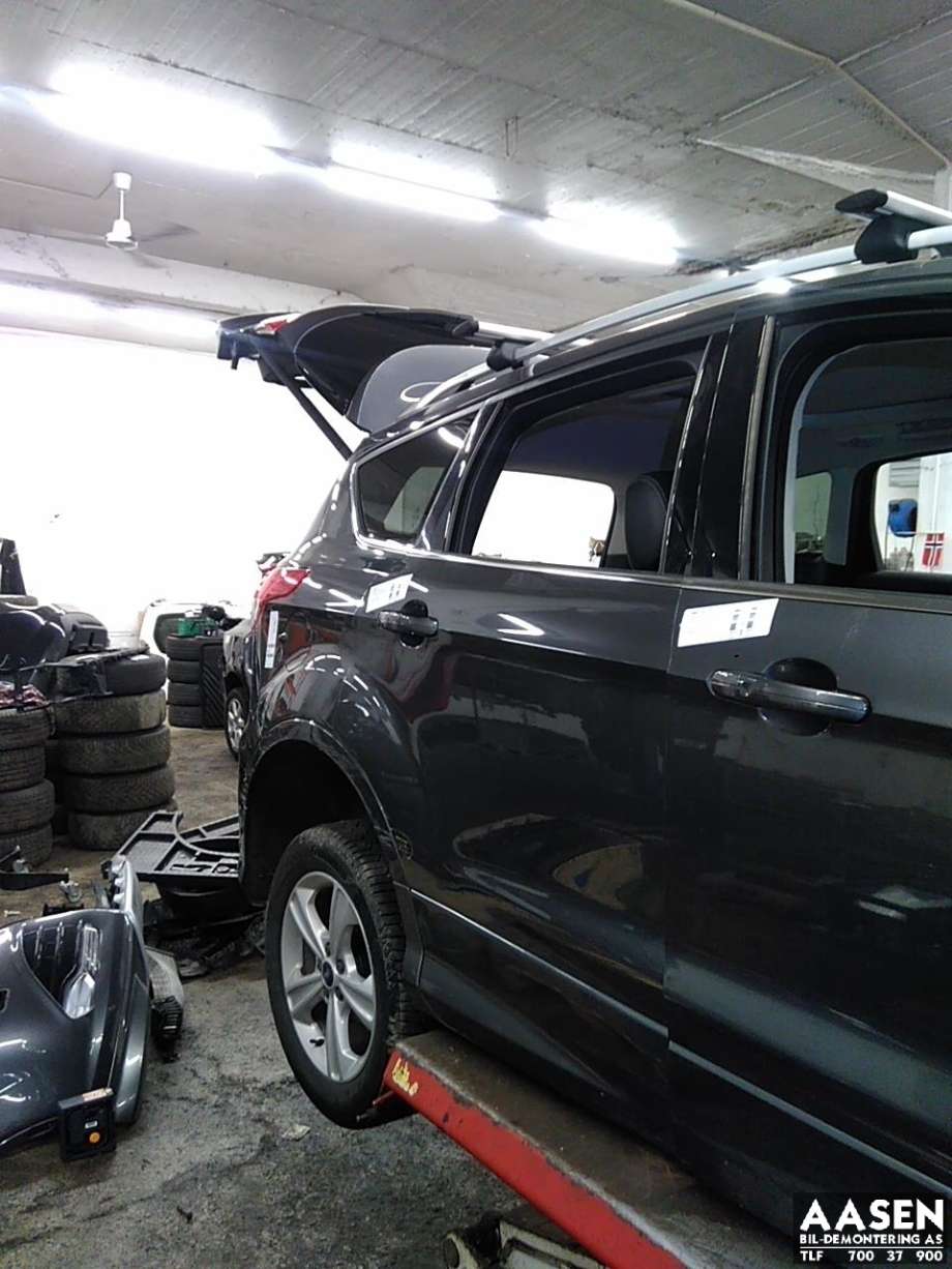 Dør høyre bak til Ford Kuga 2013-2019