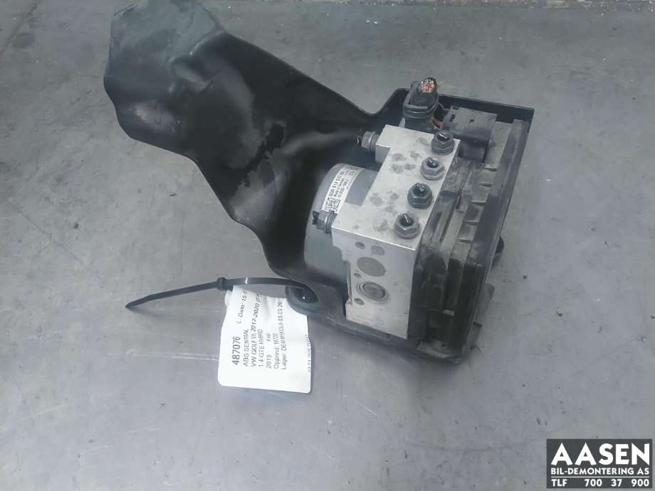ABS sentral til VW Golf VII, 2017-2020 (Fase 2)  (5Q0 614 517 DB)