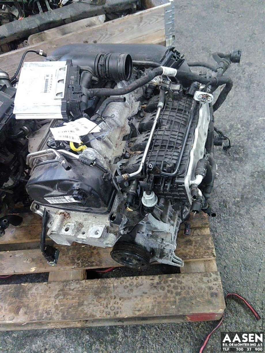 Motor bensin til VW Passat 2015-2019 (Fase 1) (B8) (B8) (CZCA|04E 100 034 E |04E 100 034 EX|04E 100 098 HX|04E 100 098 H|)