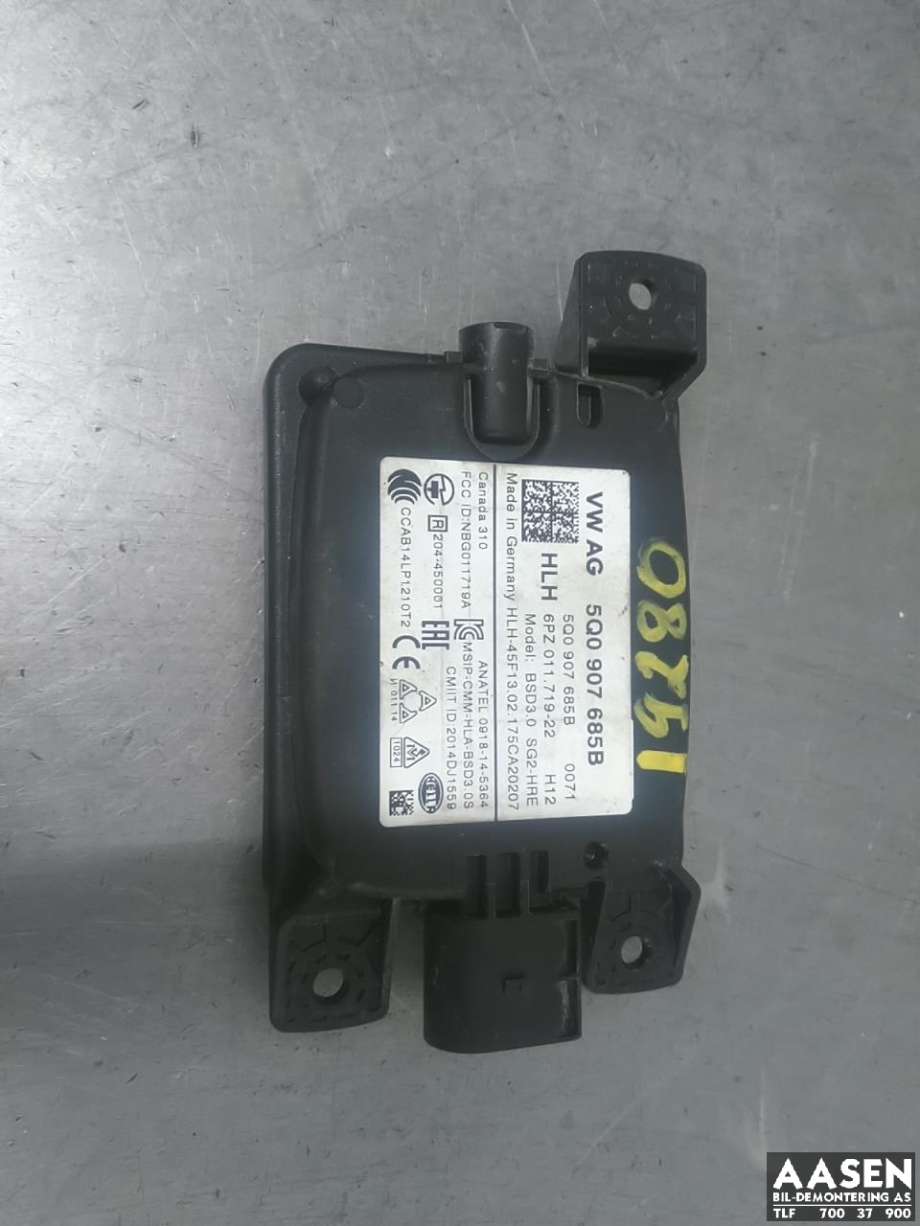 Sensor blindsone til VW Golf VII, 2017-2020 (Fase 2)  (5Q0 907 685 B)