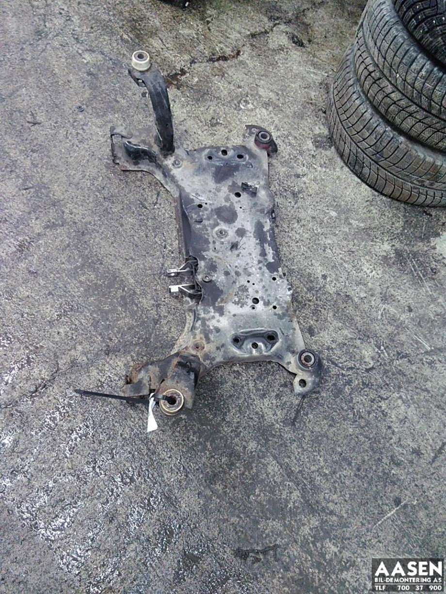 Travers foran hoved til Ford Kuga 2013-2019 (2277077|)
