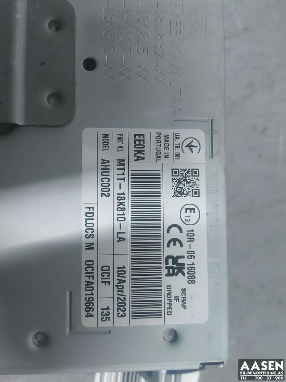 Bilstereo til Ford Transit Connect 2018-->> Type II, Fase 2  (2628199|MT1T-18K810-LA|)