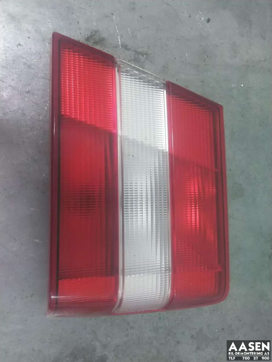 Baklykt høyre indre til Volvo 940 1990-1998