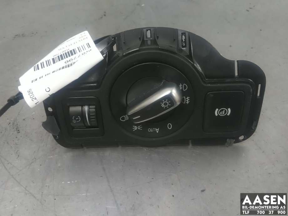 Bryter lys til VW CC, 2008-2012 (PASSAT CC) (PASSAT CC) (3C8 941 431 A)