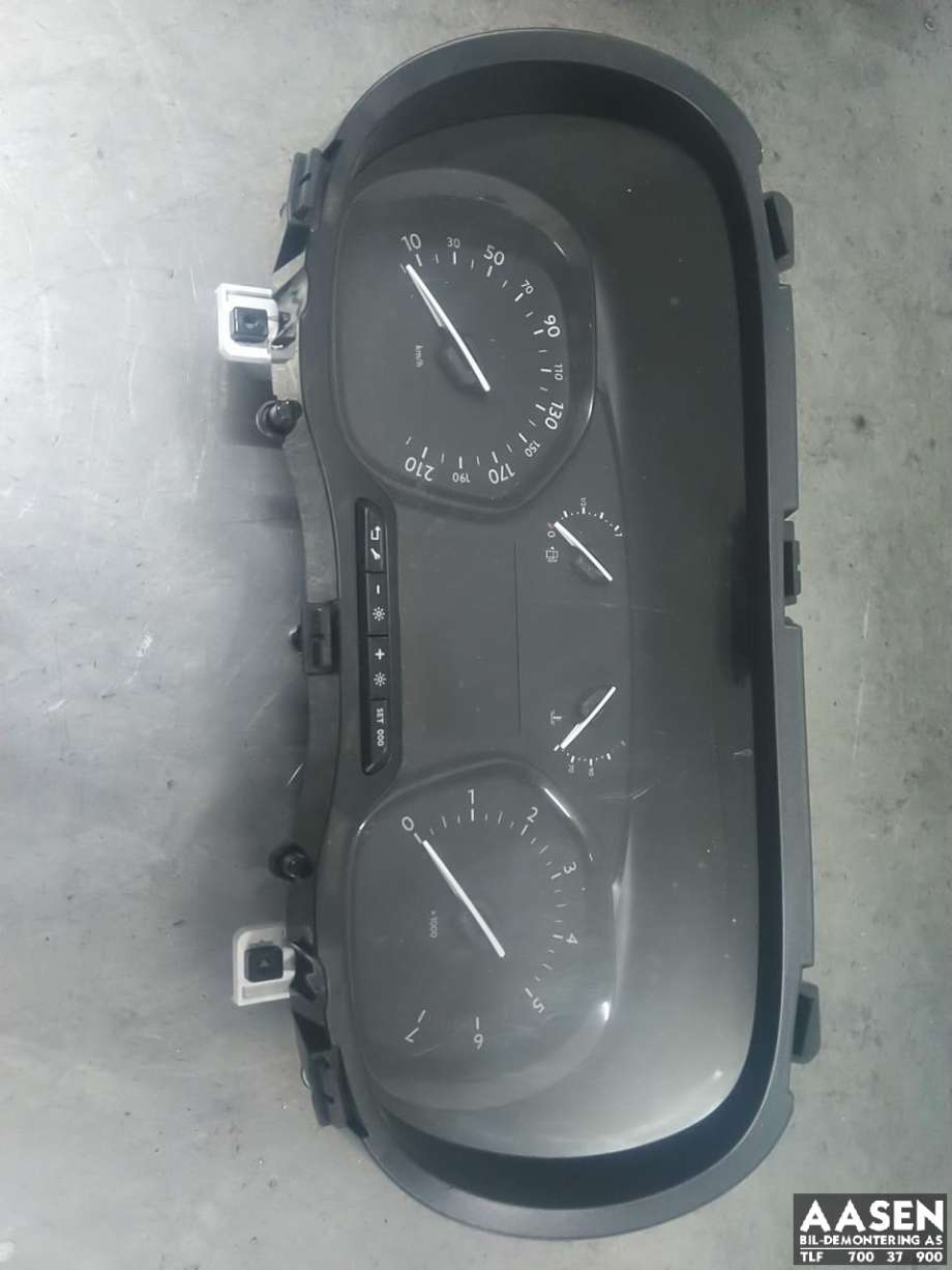 Instrumentpanel til Toyota Proace 2016-->> (Type II)