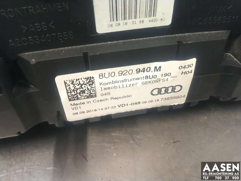 Instrumentpanel til Audi Q3 2015-2018 (Type I, Fase 2)  (8U0 920 940 M|)