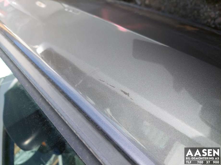 Dør høyre foran til Toyota Yaris 2014-2020 (Type III, Fase 2)  (670010D230|670010D500|)