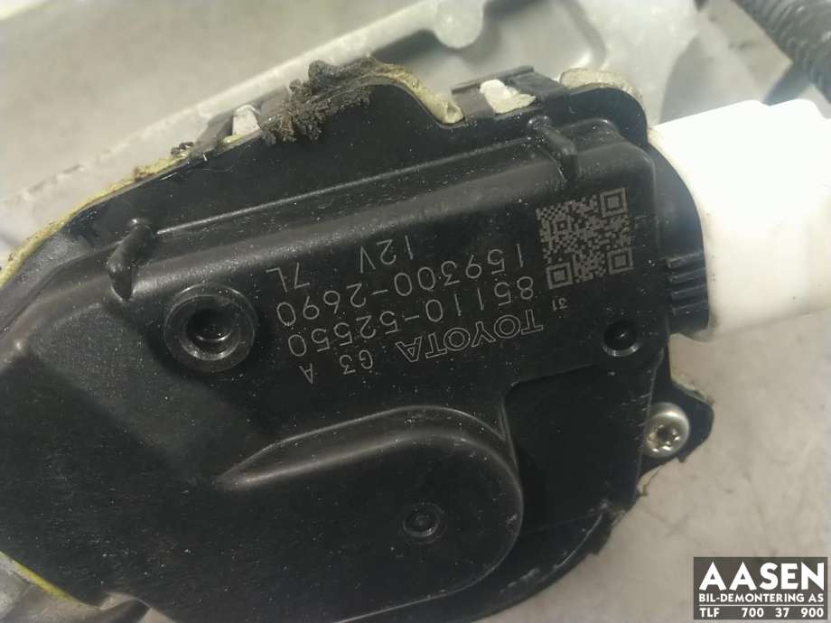 Viskermotor frontrute komplett m/overføring til Toyota Urban Cruiser 2009-2014  (8515052390|8511052550|)