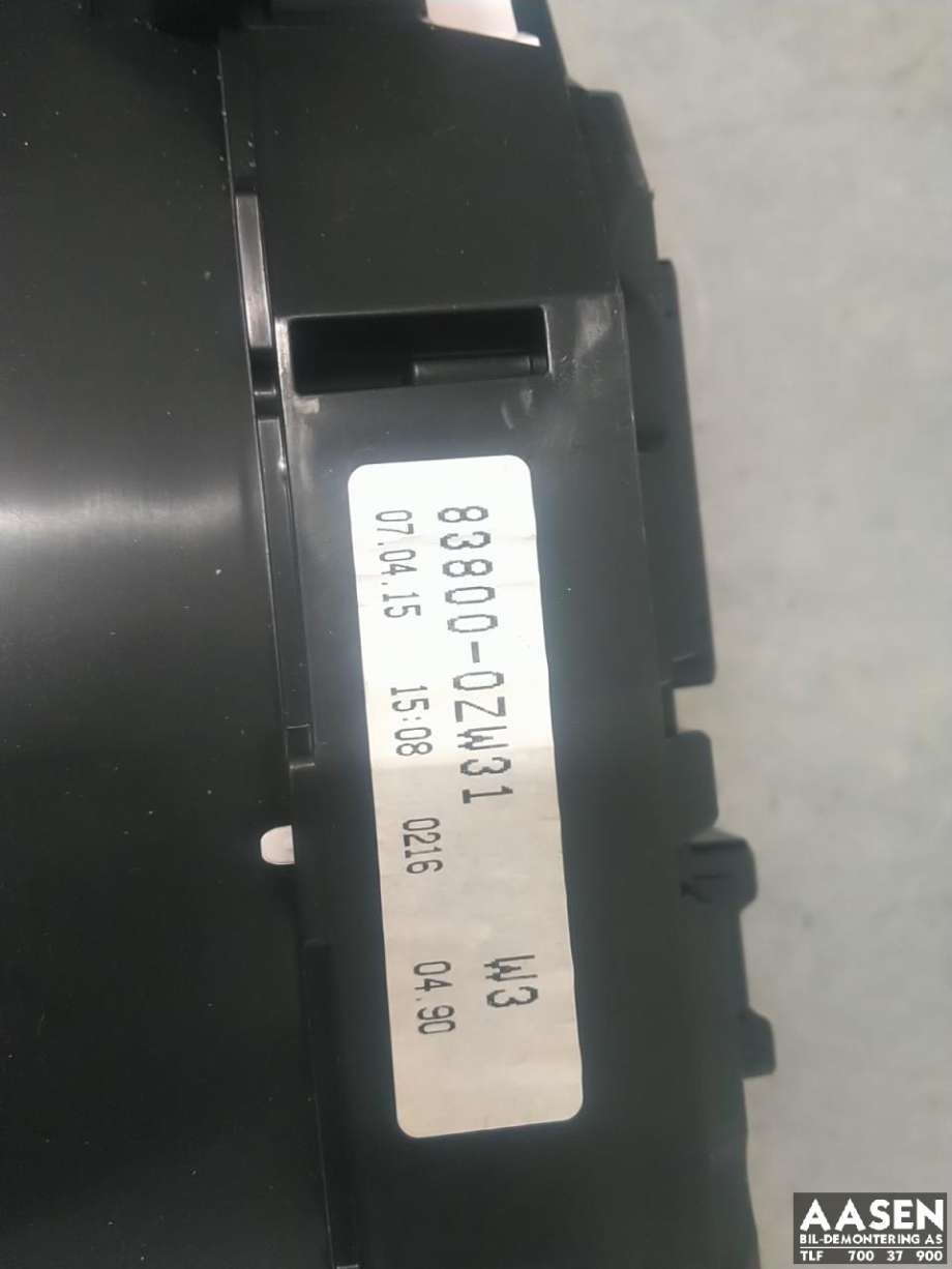 Instrumentpanel til Toyota Auris 2015-2019 (Type II, Fase 2)  