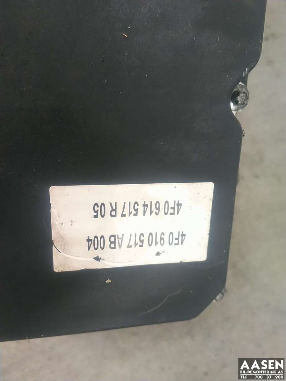 ABS sentral til Audi A6, Allroad 2006-2008 (Type II, Fase 1) (C6) (C6) (4F0 614 517 S|)