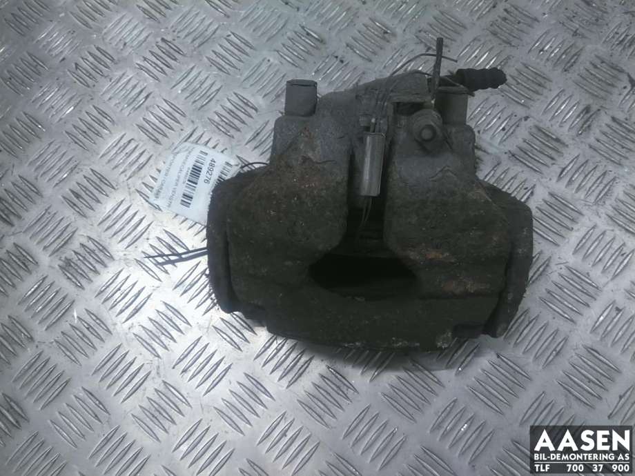 Bremsecaliper venstre foran til VW Transporter / Caravelle, 2003-2009 (Fase 1) (T5) (T5)