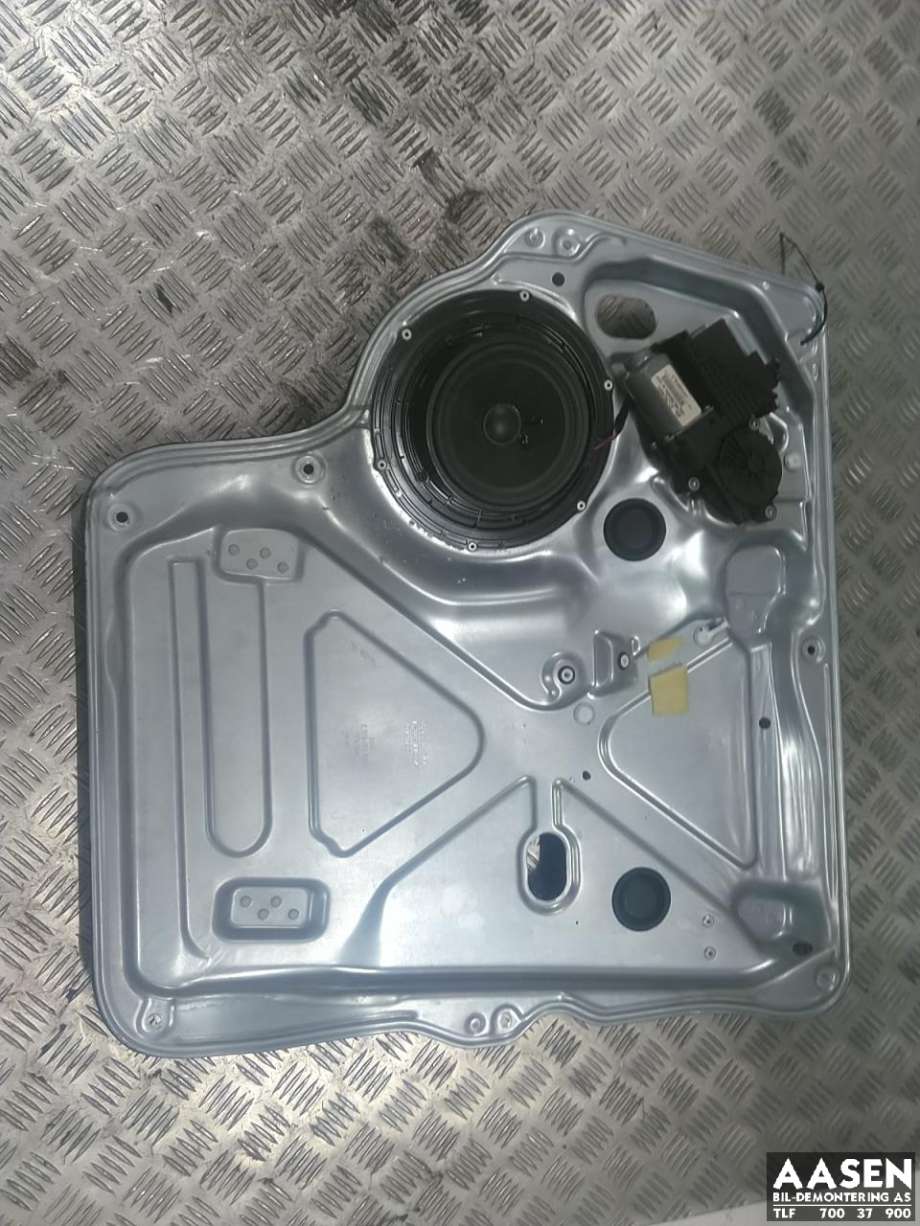 Ruteheis høyre foran til VW Transporter / Caravelle, 2003-2009 (Fase 1) (T5) (T5)
