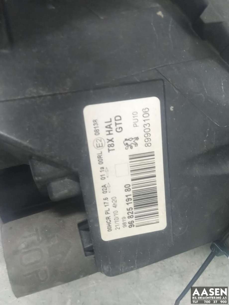 Frontlykt venstre halogen til Peugeot 3008 2009-2016 (Type I)