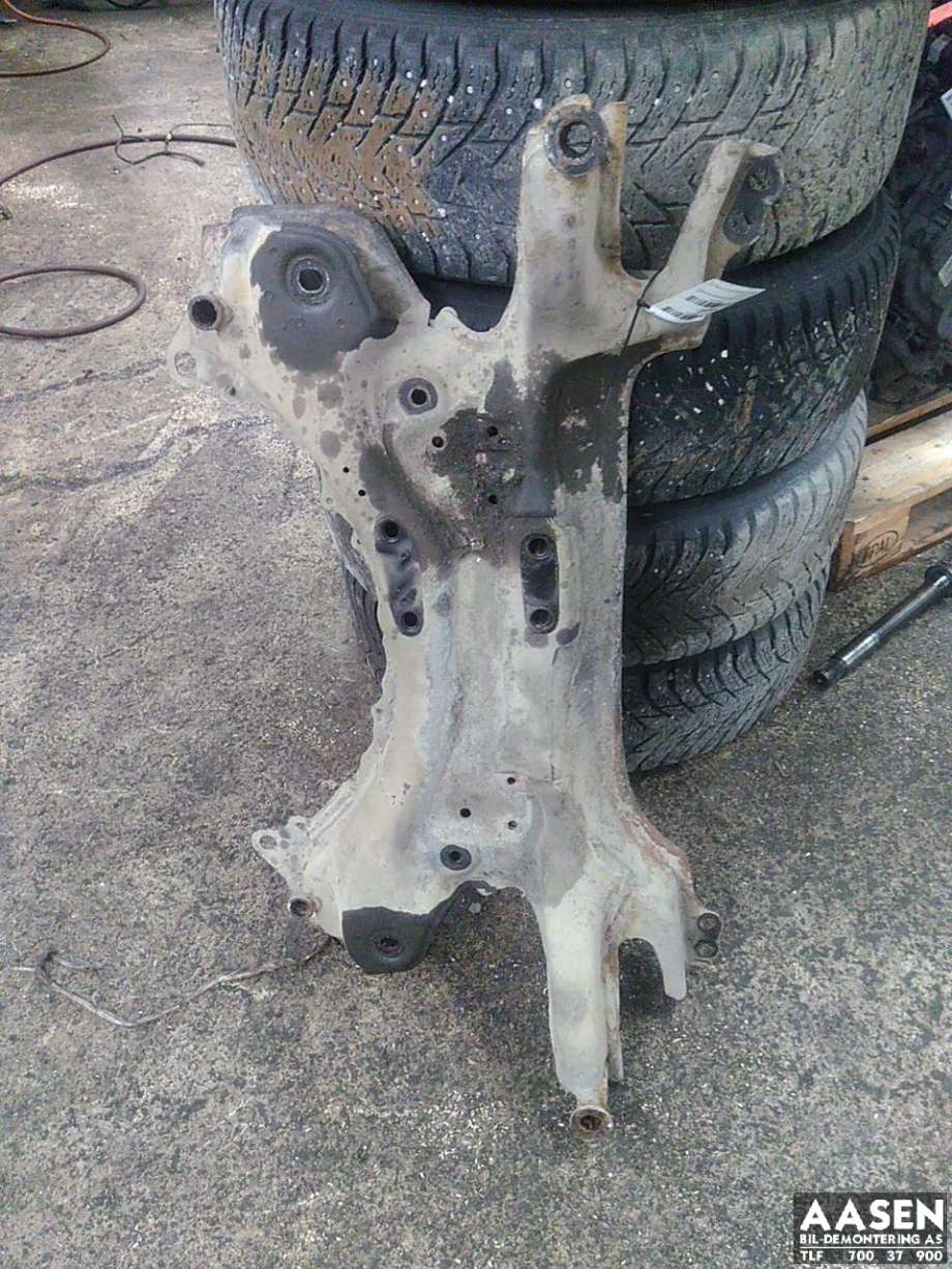 Travers foran hoved til Toyota RAV4, 2009-2013 (Type III, Fase 2)  
