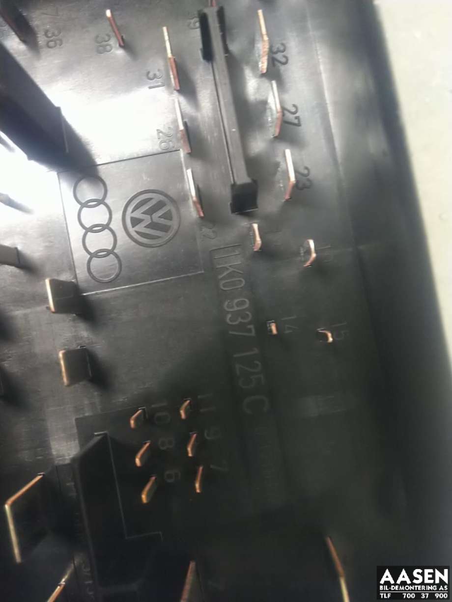 Sikringsboks motorrom til VW Tiguan 2007-2011 (Type I, Fase 1)  